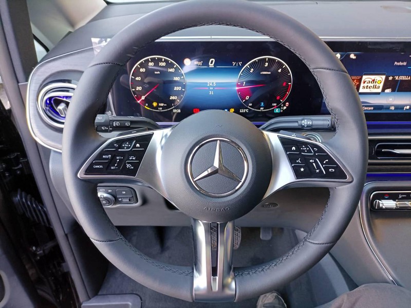 Mercedes Classe V V 250 d AVANTGARDE Extralong diesel nero