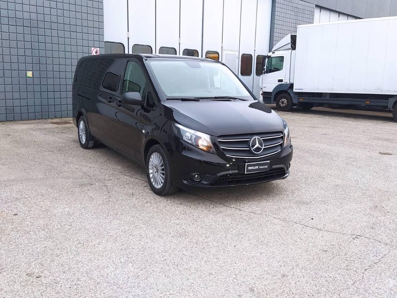 Mercedes Vito 116 cdi extralong tourer select auto my20 diesel nero