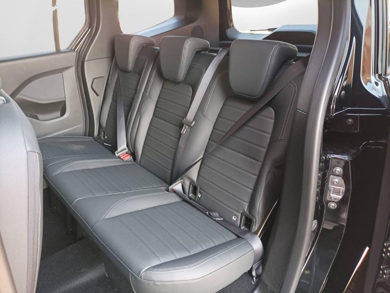 Mercedes Classe T 180 d diesel nero