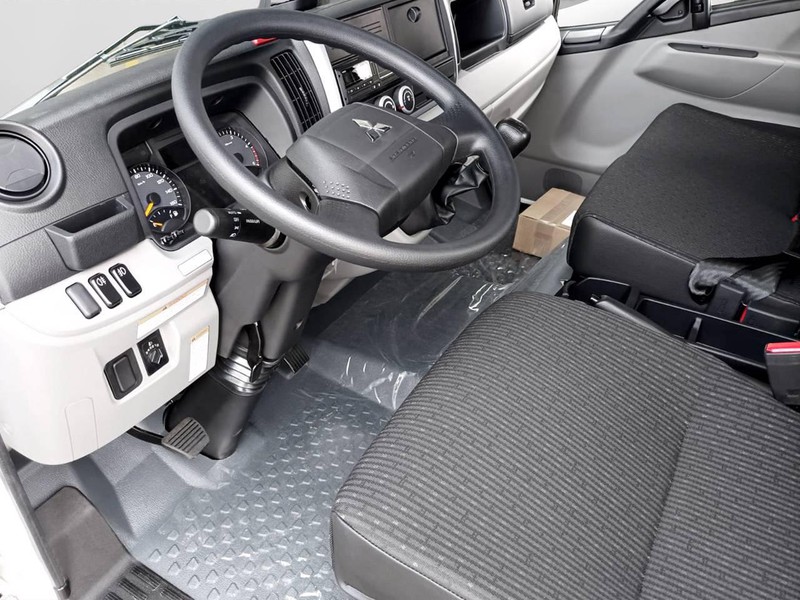 Mitsubishi Canter 7C15/34 TF1 MY22 AEBS Cab Sing Com  bianco