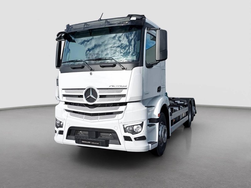 Mercedes Actros New 2551 L Distribuzione