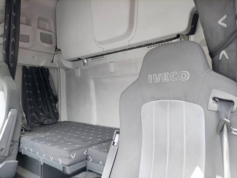 Iveco Stralis as 260 s50y/ps e5