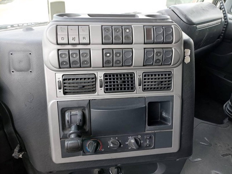 Iveco Stralis as 260 s50y/ps e5