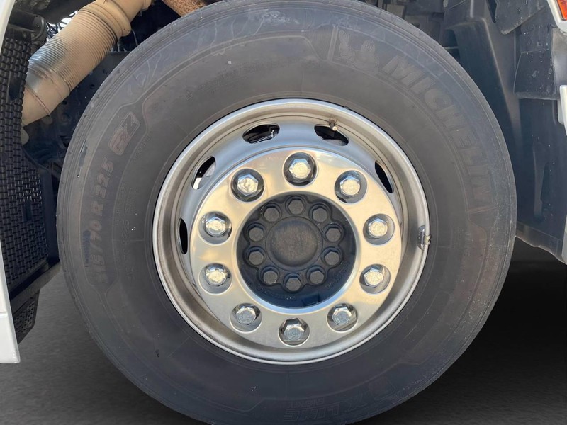 Mercedes Actros 1851 ls cab. str.sp.2,3 eurovi(e5)