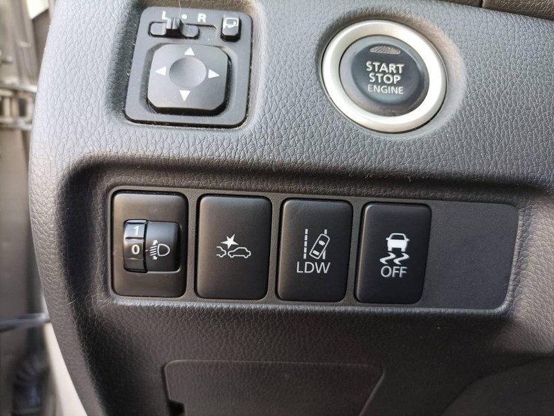 Mitsubishi L200 d.cab 2.3d intense 4wd 150cv auto