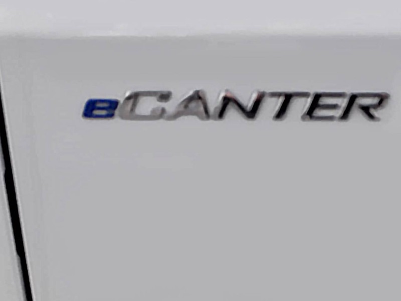 Mitsubishi Canter 4C15e/34 Cab Comfort batteria M
