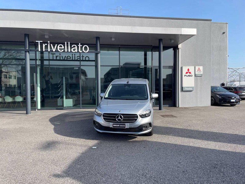 Mercedes Classe T long 180 sport diesel argento