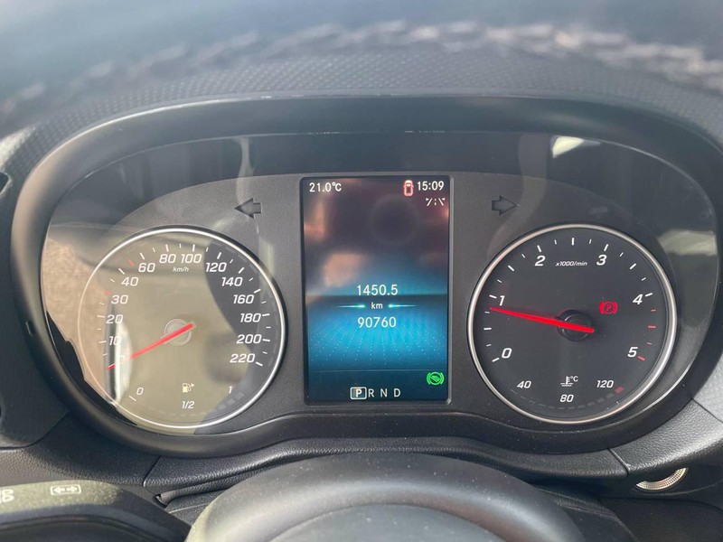 Mercedes Classe T long 180 sport diesel argento