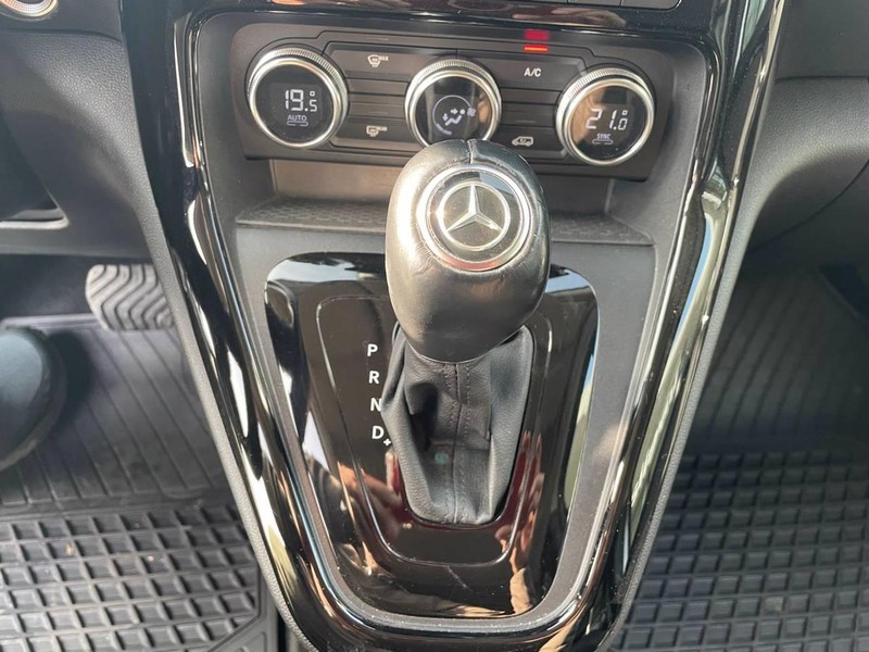 Mercedes Classe T long 180 sport diesel argento