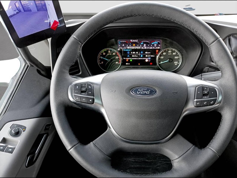 Ford Trucks F-max Comfort - Mega Cab - Con EHPAS