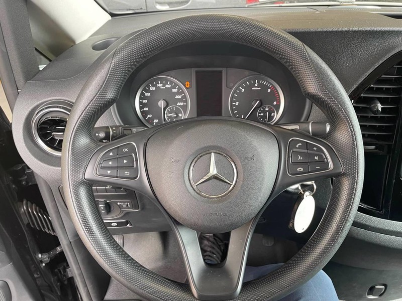 Mercedes Vito 116 cdi long tourer pro auto my20 diesel nero