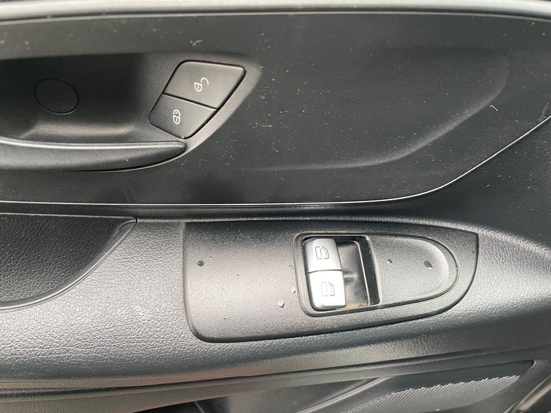 Mercedes Vito 111 cdi long e6