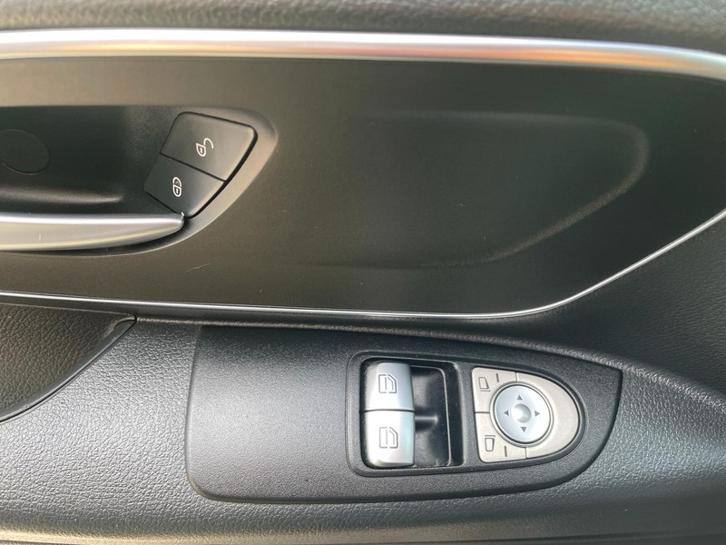 Mercedes Vito Mixto 114 cdi long mixto pro auto my20