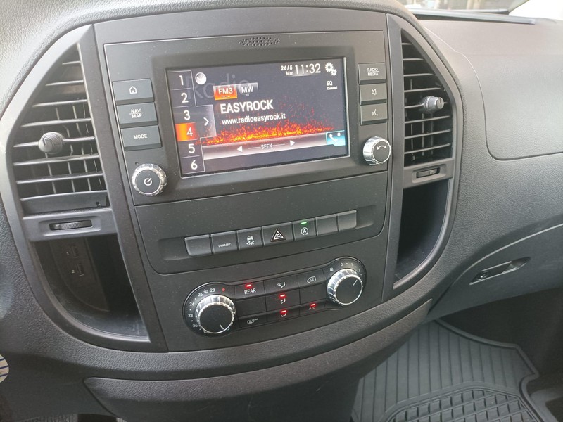 Mercedes Vito 114 cdi extralong tourer select auto my20 diesel nero