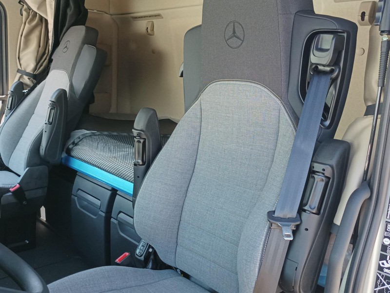 Mercedes Actros New L ProCabin 1848 LS