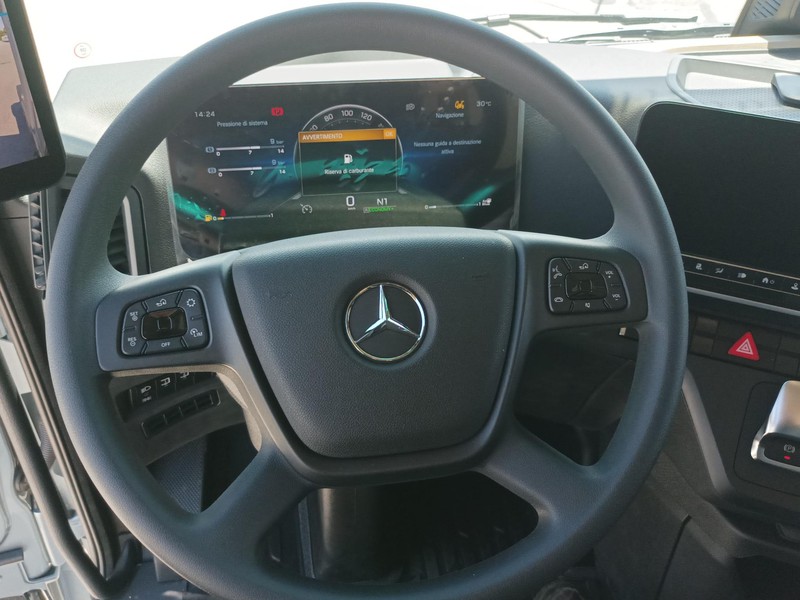 Mercedes Actros New L ProCabin 1848 LS
