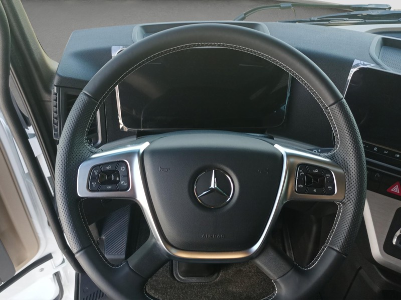 Mercedes Actros New L ProCabin 1851 LS