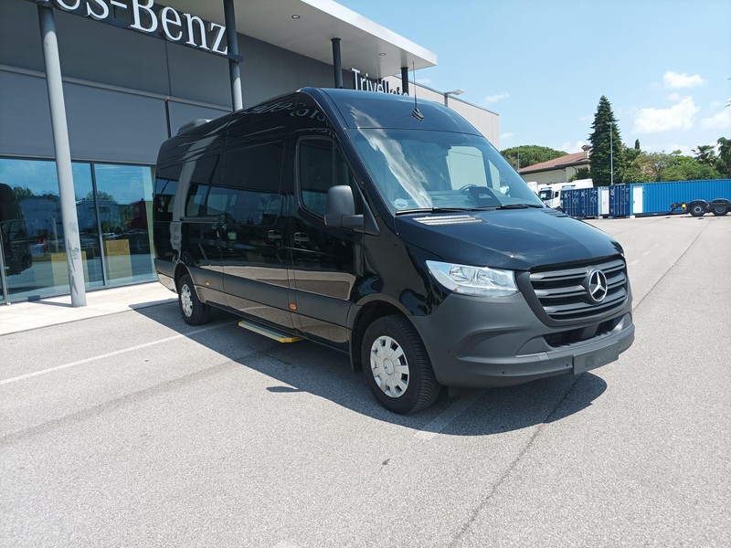 Mercedes Sprinter 317 rwd 2.0 cdi 43/35 h2 tourer pro 9g-tronic diesel nero