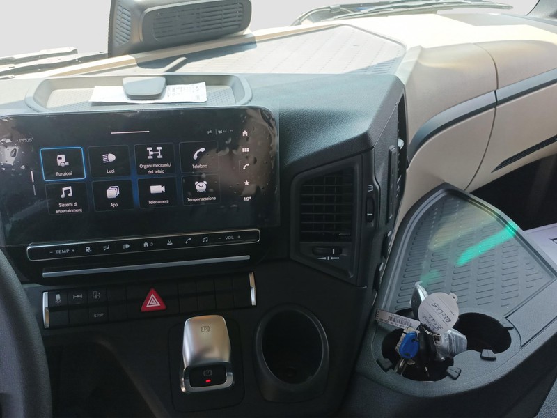 Mercedes Actros New F 2542 L