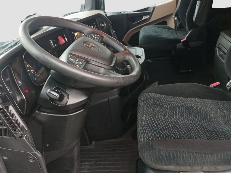 Mercedes Actros 5 1851 ls 4x2
