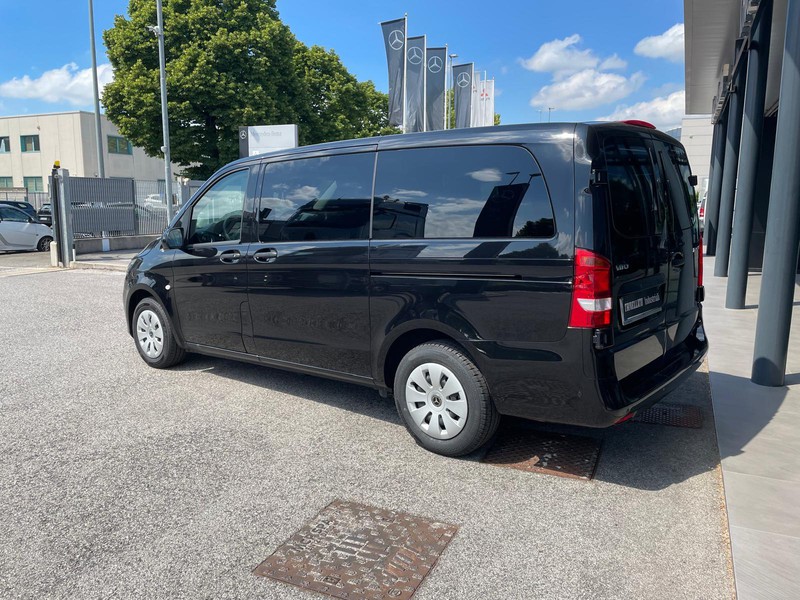 Mercedes Vito 114 cdi long auto my20 diesel nero