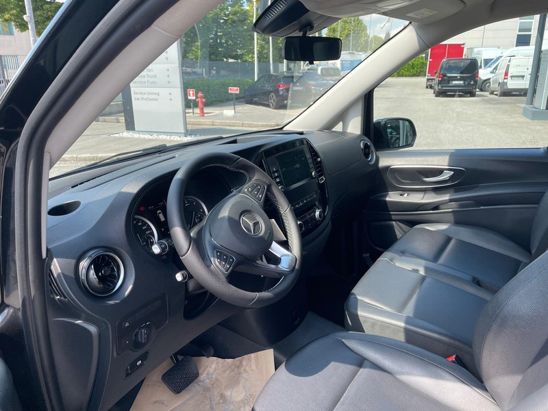 Mercedes Vito 114 cdi long auto my20 diesel nero