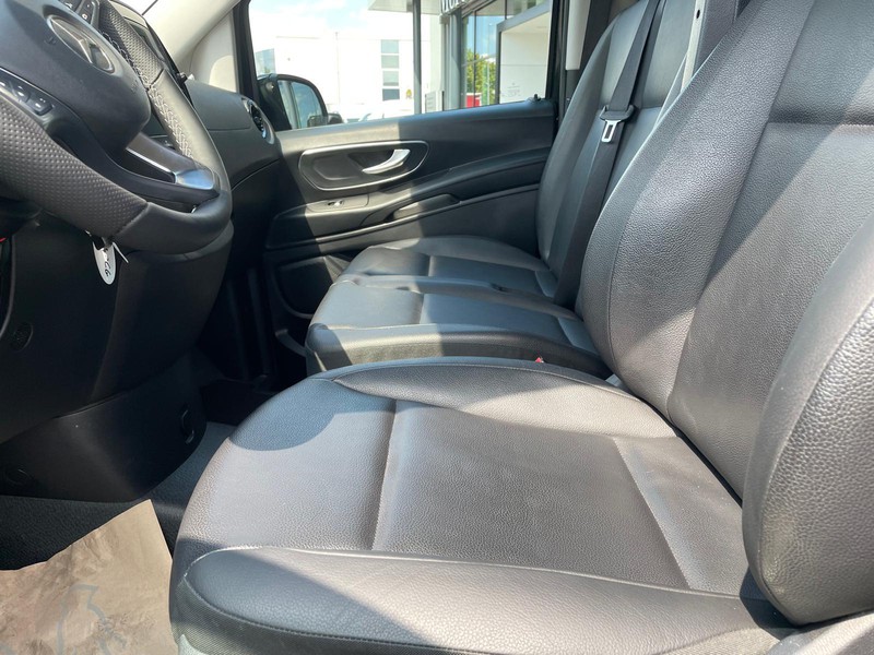 Mercedes Vito 114 cdi long auto my20 diesel nero