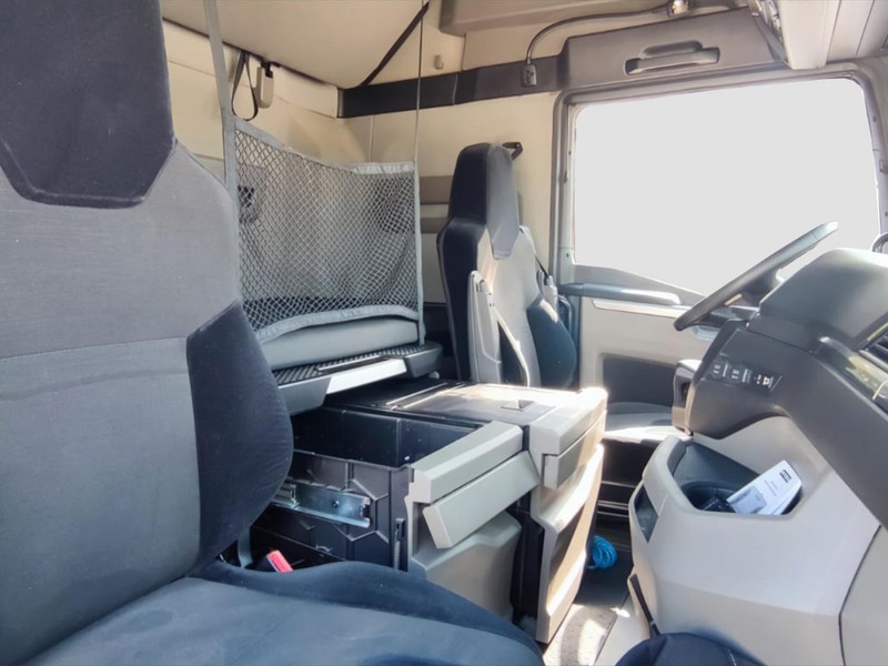 Mercedes Actros 1843 LS