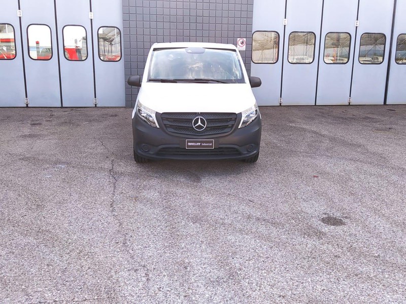 Mercedes Vito 119 cdi long auto my20 diesel bianco