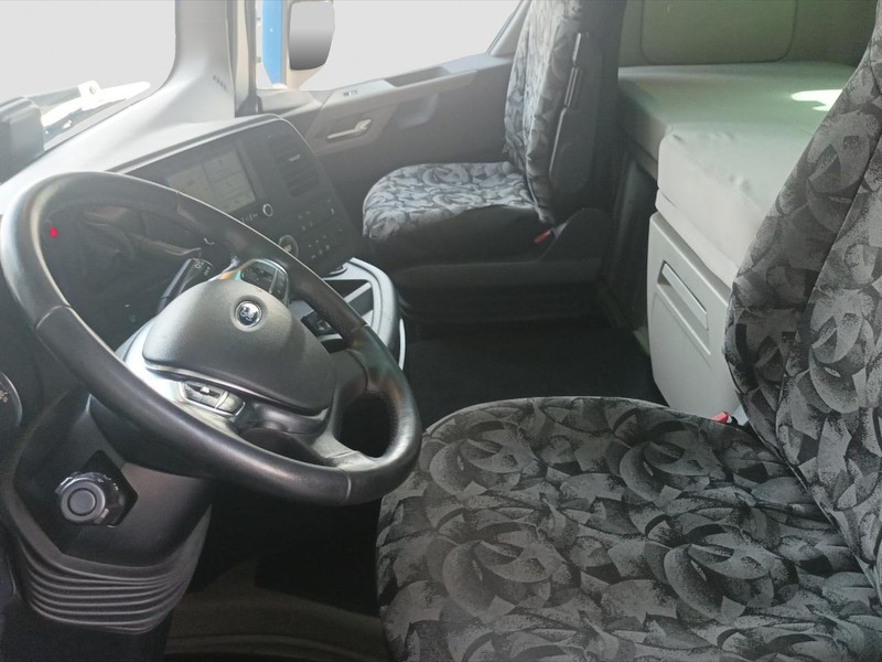 Ford F-max l 4x2 1350l comfort mega cab