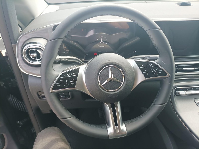 Mercedes Classe V V 250 d AVANTGARDE Extralong diesel nero