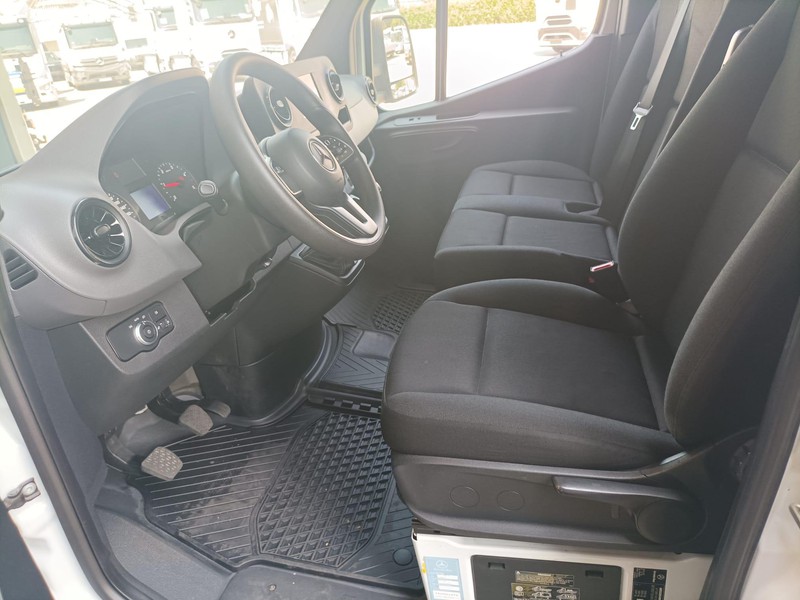 Mercedes Sprinter 416 2.1 cdi t 37/35 rwd r.gem. evi