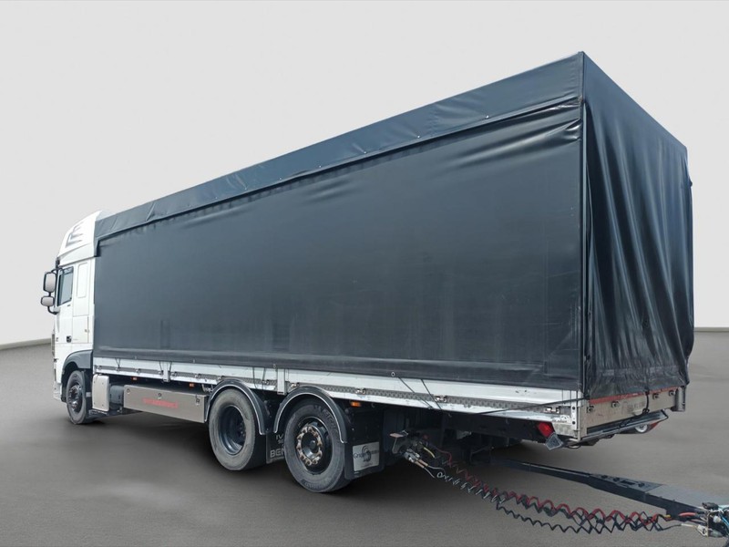 DAF FT XF mx-11 far 6x2 sp. cab