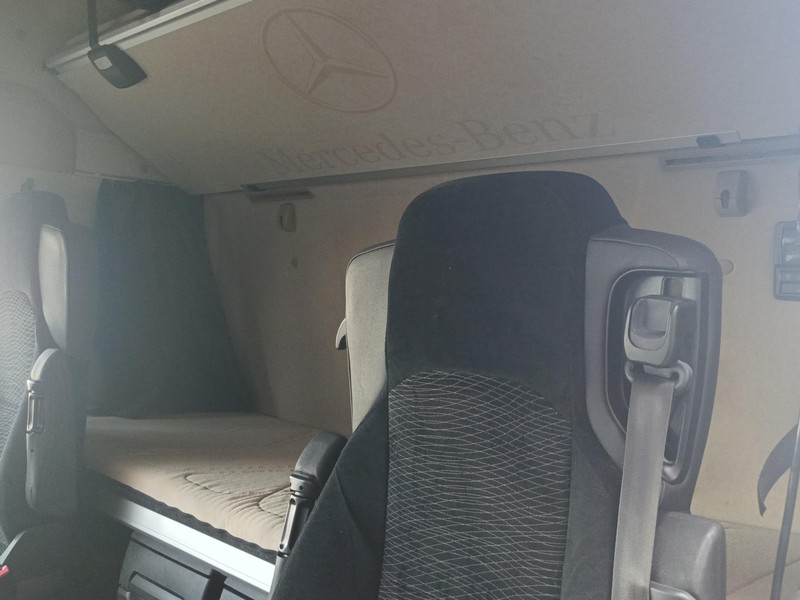 Mercedes Actros 1851 ls flat cab. str.sp. 2,5 eurovi(e5)