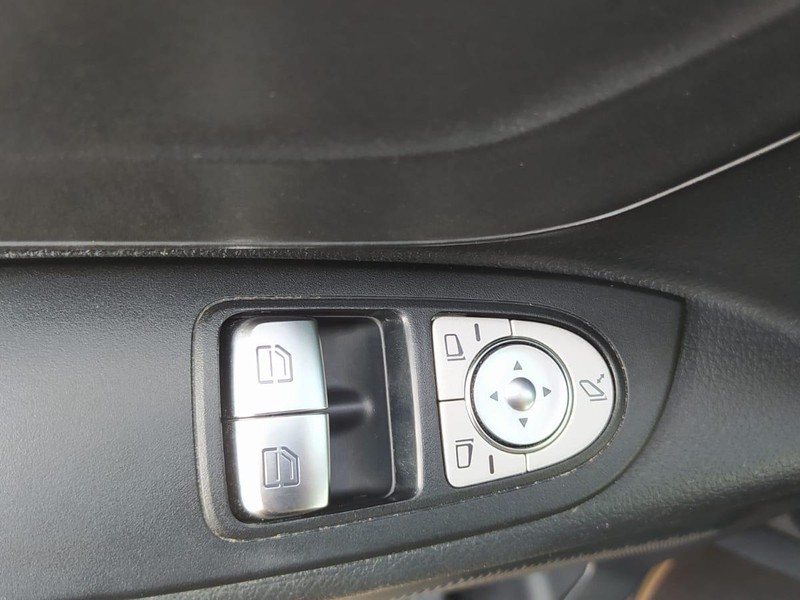 Mercedes Vito 116 cdi long tourer pro auto my20 diesel nero