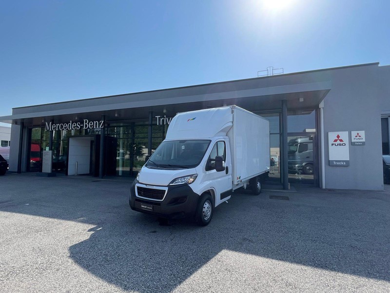 Peugeot Boxer 435 2.2 bluehdi 165cv s&s l3 furg.squad. onnicar (premium) diesel bianco