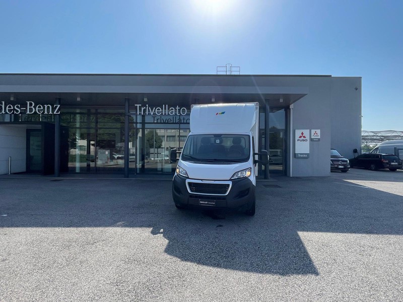 Peugeot Boxer 435 2.2 bluehdi 165cv s&s l3 furg.squad. onnicar (premium) diesel bianco