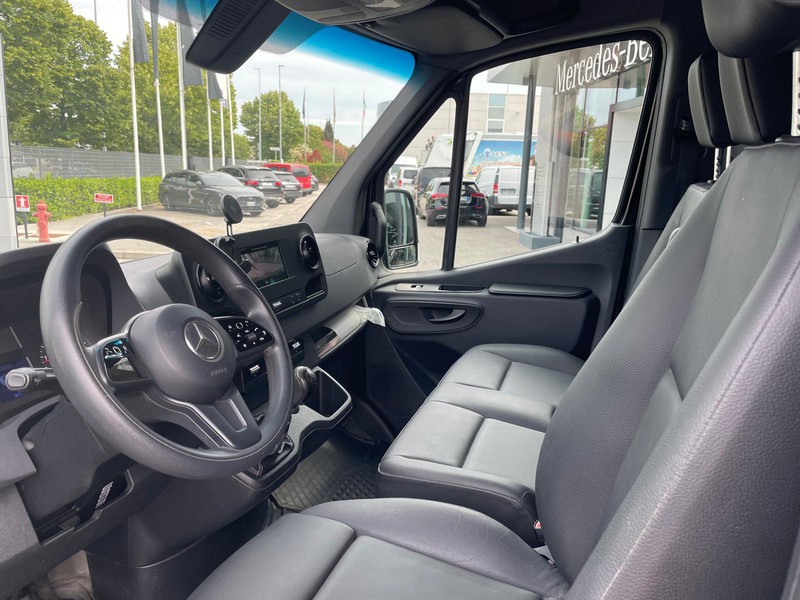 Mercedes Sprinter 317 2.0 cdi f 37/35 rwd h2