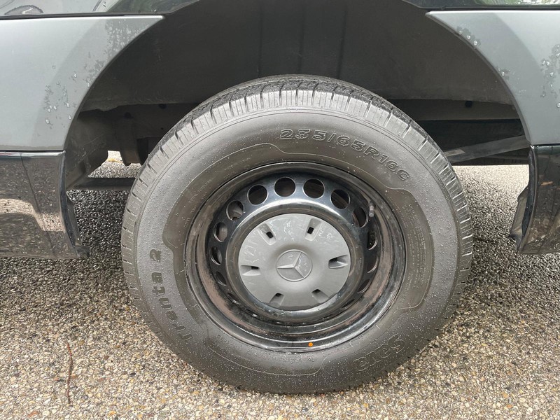 Mercedes Sprinter 317 2.0 cdi f 37/35 rwd h2