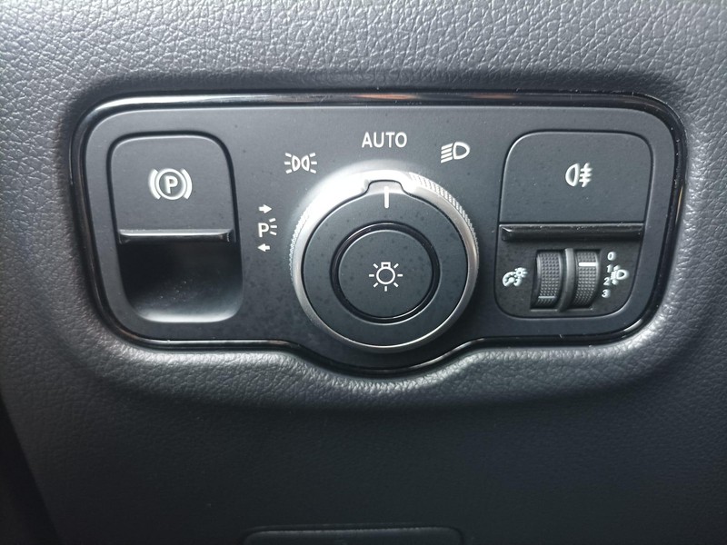 Mercedes Vito furgone 119 cdi compact pro 9g-tronic diesel grigio