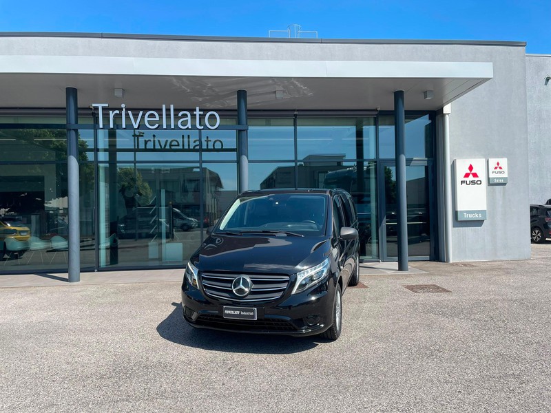 Mercedes Vito 116 cdi long tourer select auto my20 diesel nero