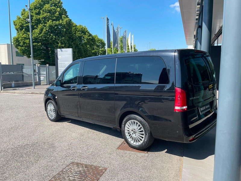 Mercedes Vito 116 cdi long tourer select auto my20 diesel nero