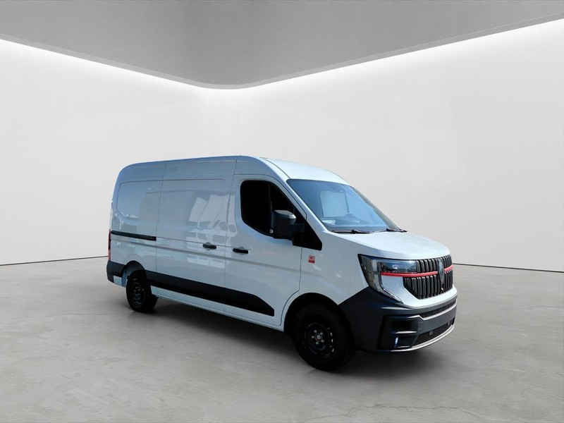 Renault Master RED VAN 3T5 E6e - L2H2