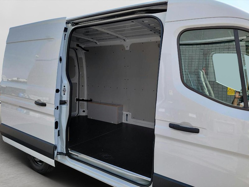 Renault Master RED VAN 3T5 EVIe - L2H2