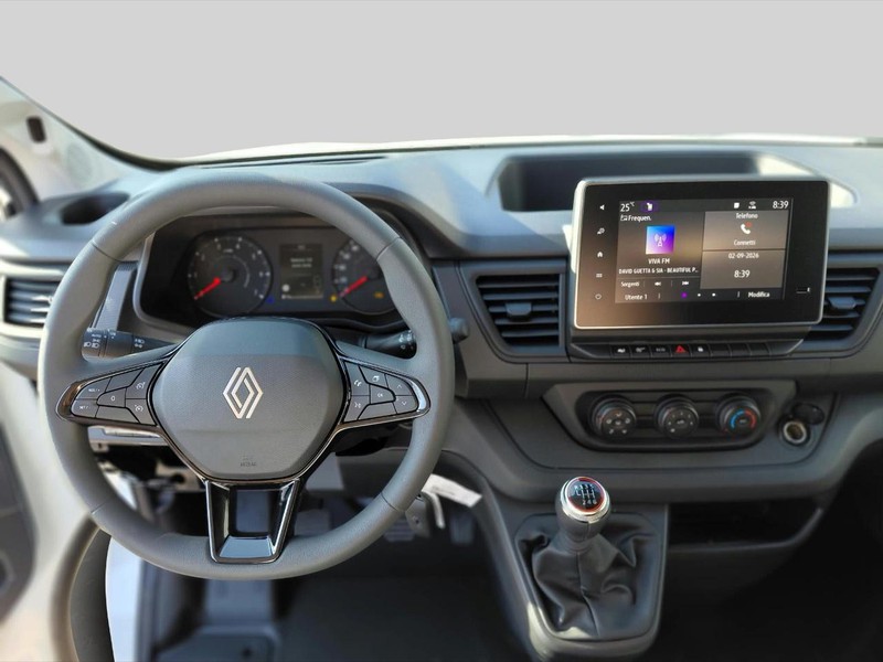 Renault Trafic RED 2026 -  VAN E6 - L1H1