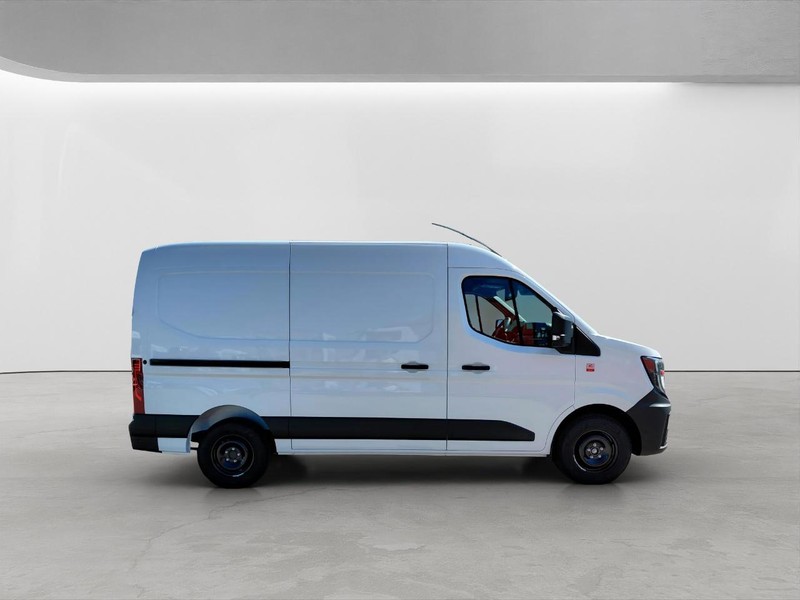 Renault Master RED VAN 3T5 E6e - L2H2