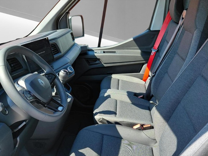 Renault Master RED VAN 3T5 E6e - L2H2