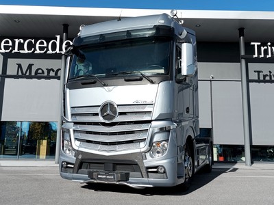 Mercedes Actros