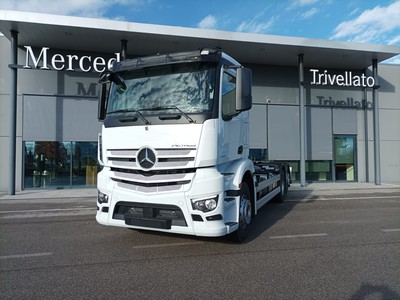 Mercedes Actros