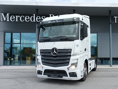 Mercedes Actros